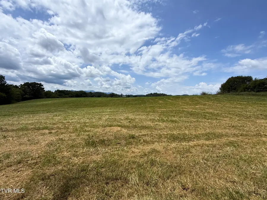 565 Highway 160, Newport, TN 37821 - Image #2