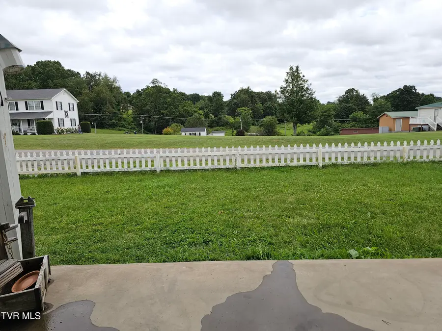 201 Bethel Road, Nickelsville, VA 24271 - Image #2