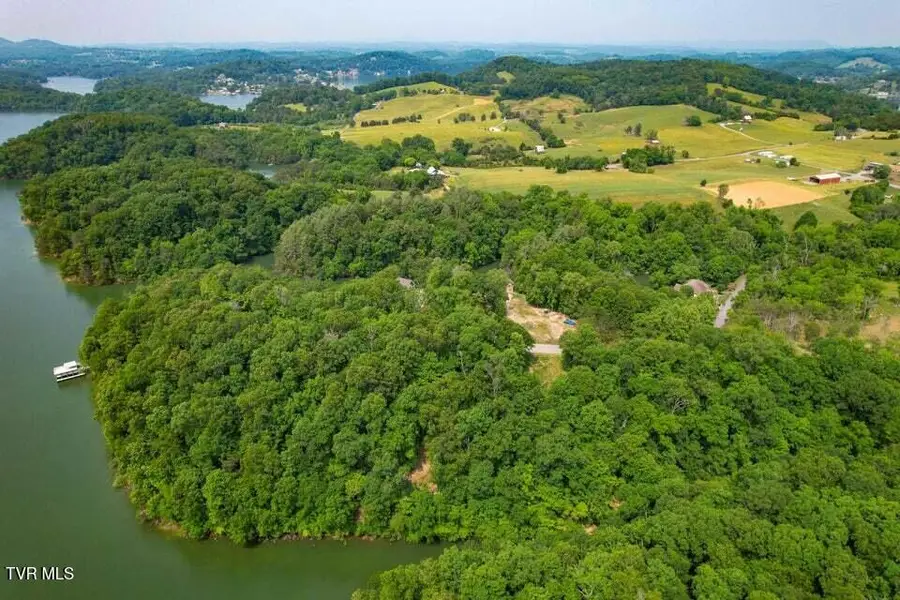 121 Pointe Drive, Piney Flats, TN 37686 - #3