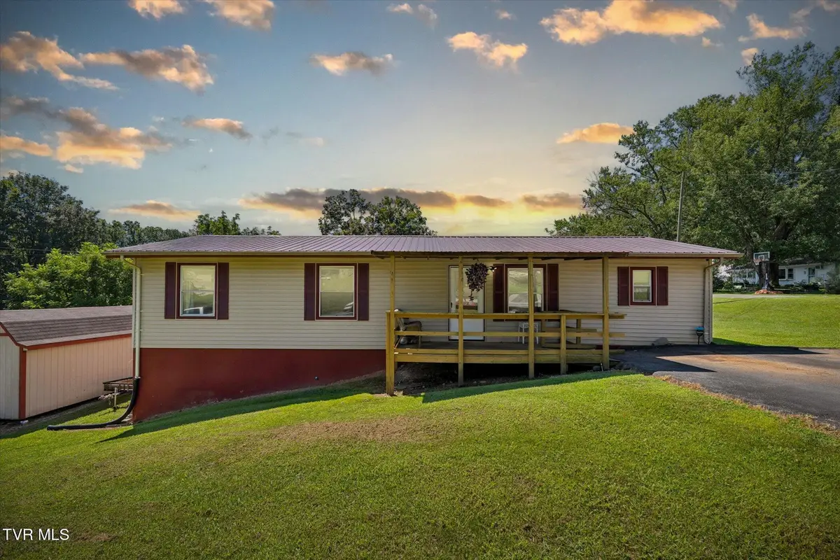 202 E Lane Street, Church Hill, TN 37642 - Image #1