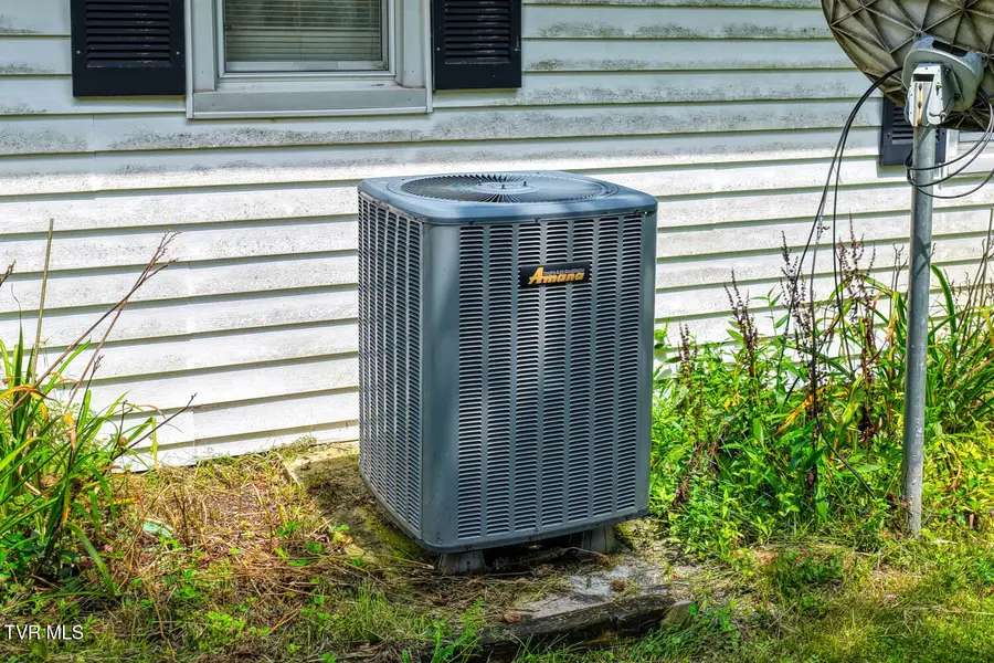 1144 Poor Valley Road, Rogersville, TN 37857 - Image #2