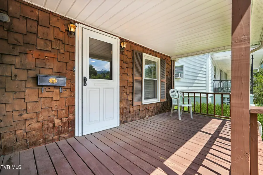 1050 Northwest Spruce Avenue, Norton, VA 24273 - Image #3