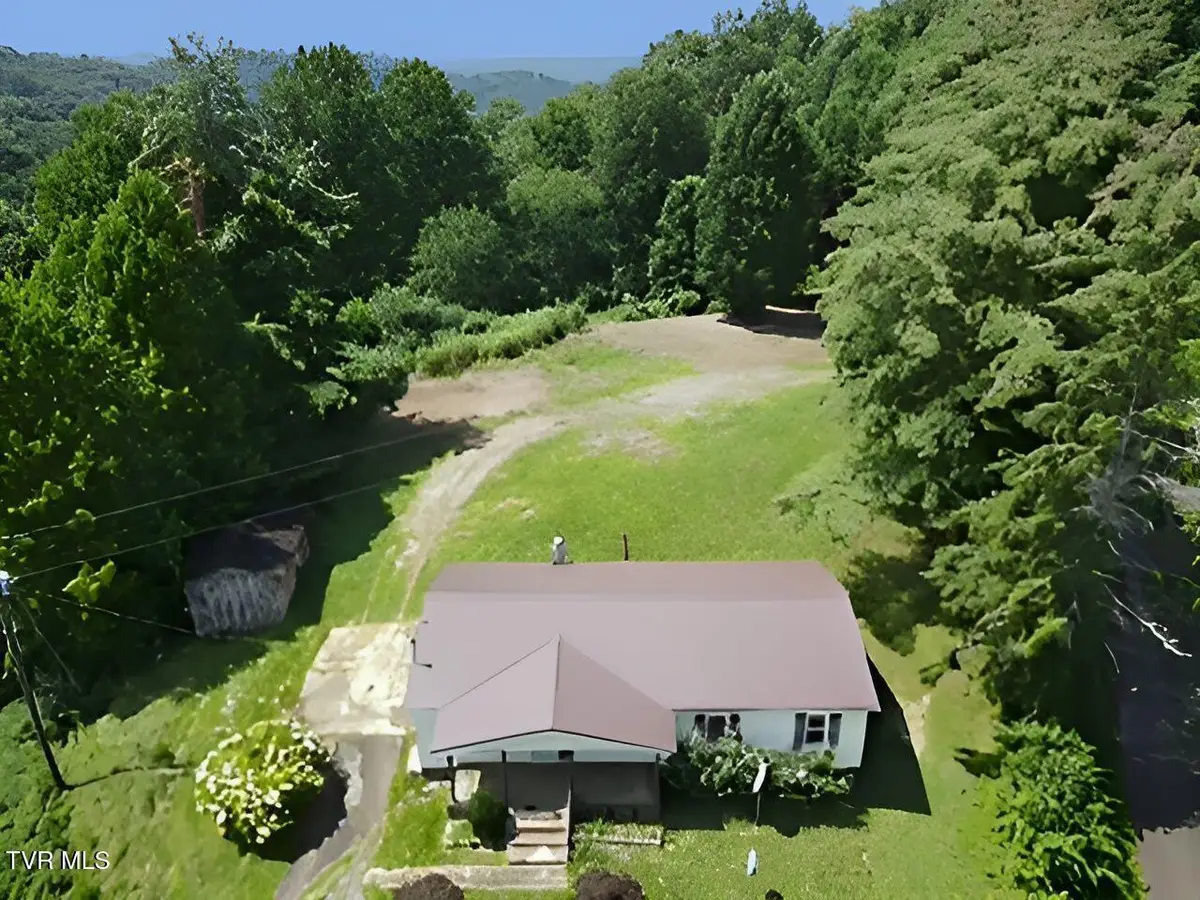 3849 Nealy Ridge, Clinchco, VA 24226 - Image #1