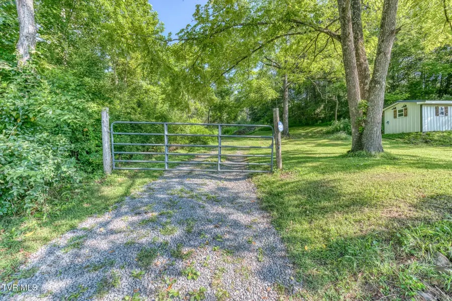 7467 Stanley Valley Road, Gate City, VA 24251 - Image #3