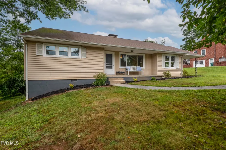 1140 Foxcroft Road, Bristol, VA 24201 - Image #2