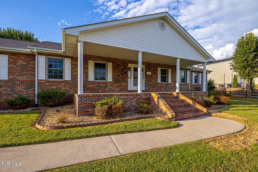 4253 Carters Valley Road, Church Hill, TN 37642 - Image #2