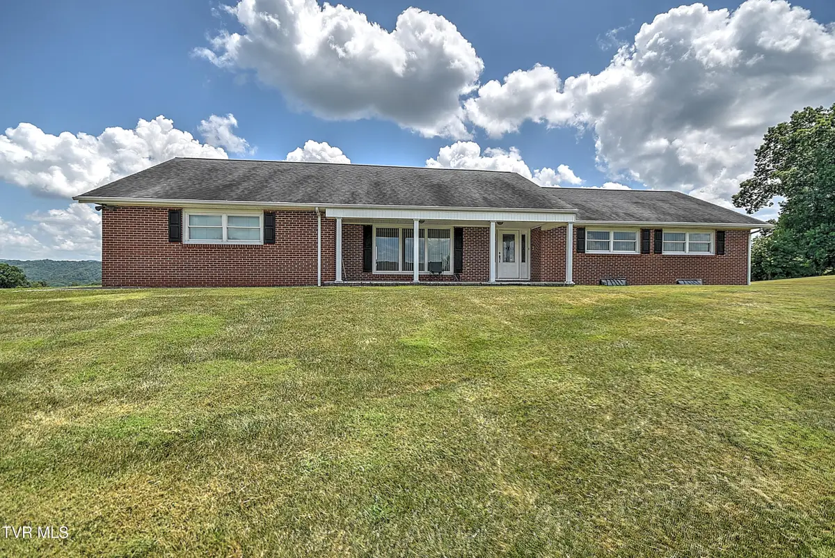 304 Quillen Terrace Circle, Nickelsville, VA 24271 - Image #1