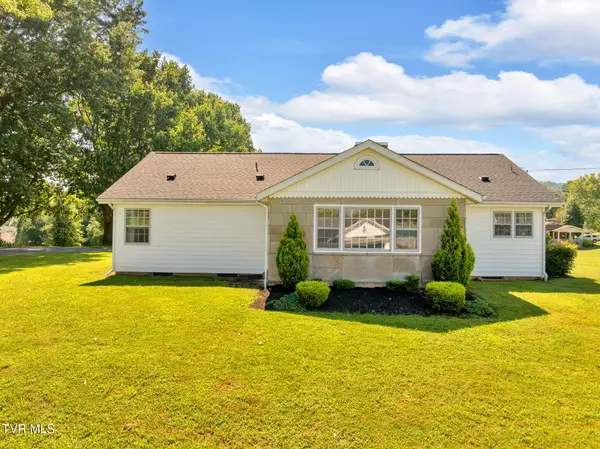 204 Adair Drive, Johnson City, TN 37601