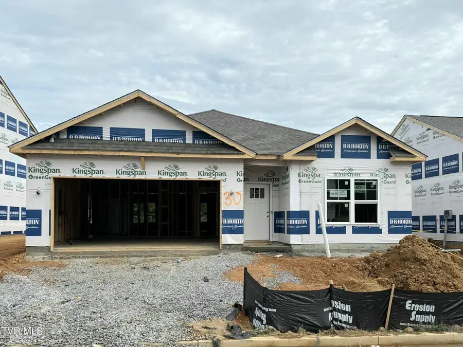 675 Saint Andrews Drive, Kingsport, TN 37664 - Image #2