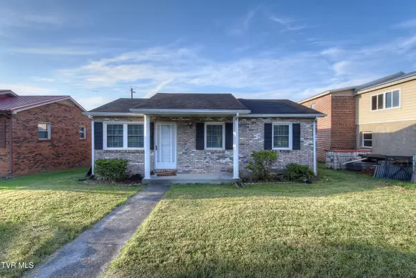 308 East Cottage Avenue, Elizabethton, TN 37643