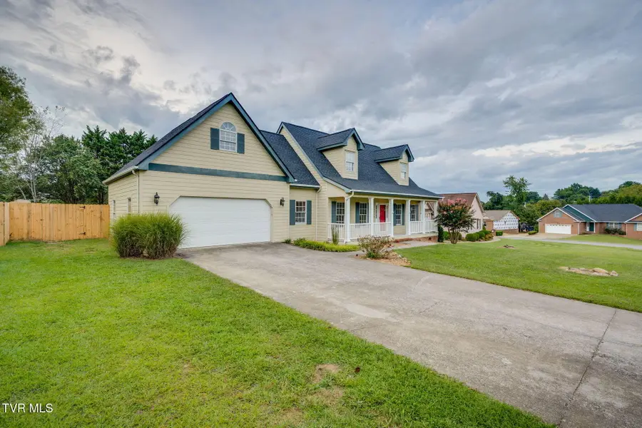 363 Wiltshire Drive, Gray, TN 37615 - Image #2