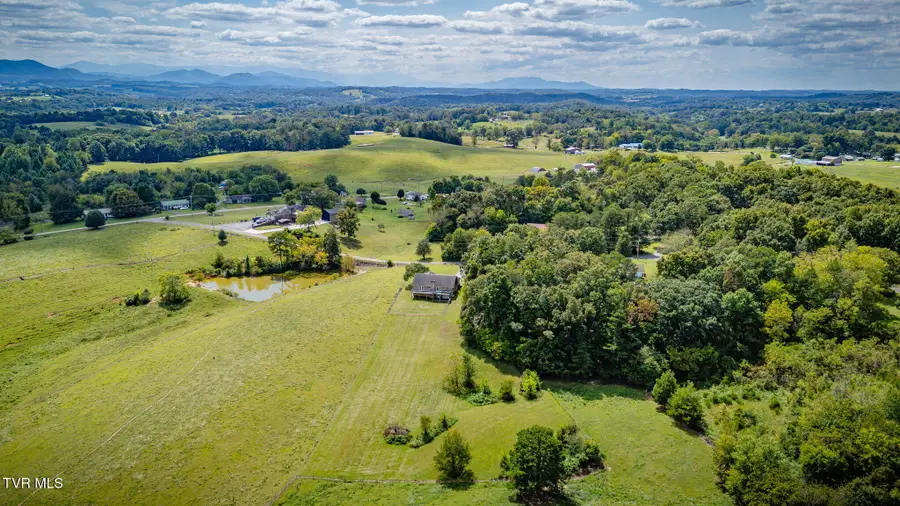 120 Valley View Rd Road, Greeneville, TN 37743 - Image #3