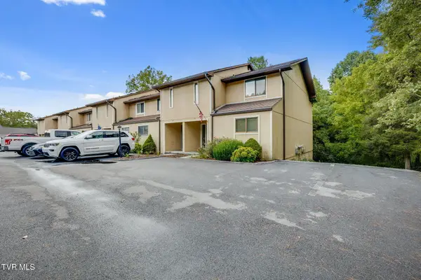 605 Redstone Drive #28, Bristol, TN 37620