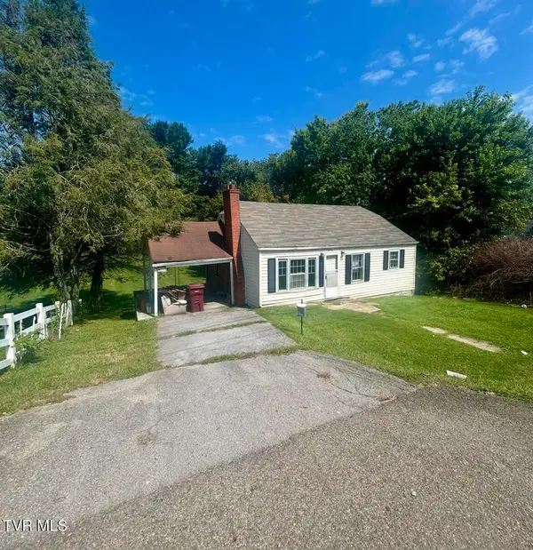 3578 West Market Street, Johnson City, TN 37604