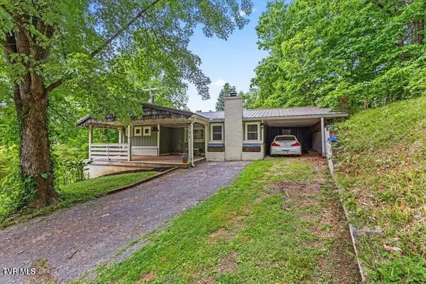 131 Greenlee Road, Johnson City, TN 37601