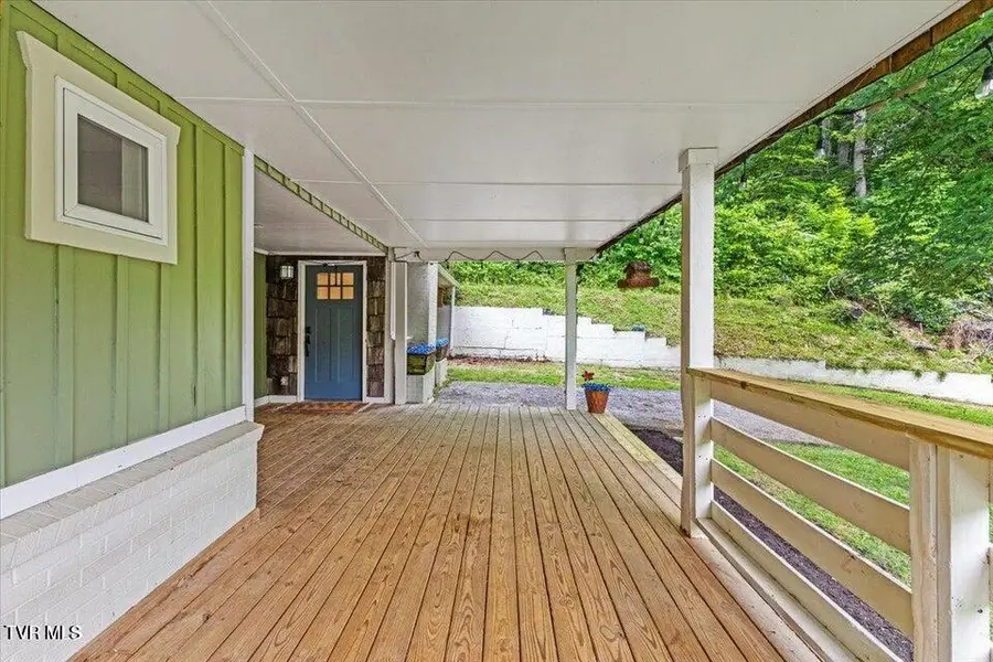 131 Greenlee Road, Johnson City, TN 37601 - Image #3