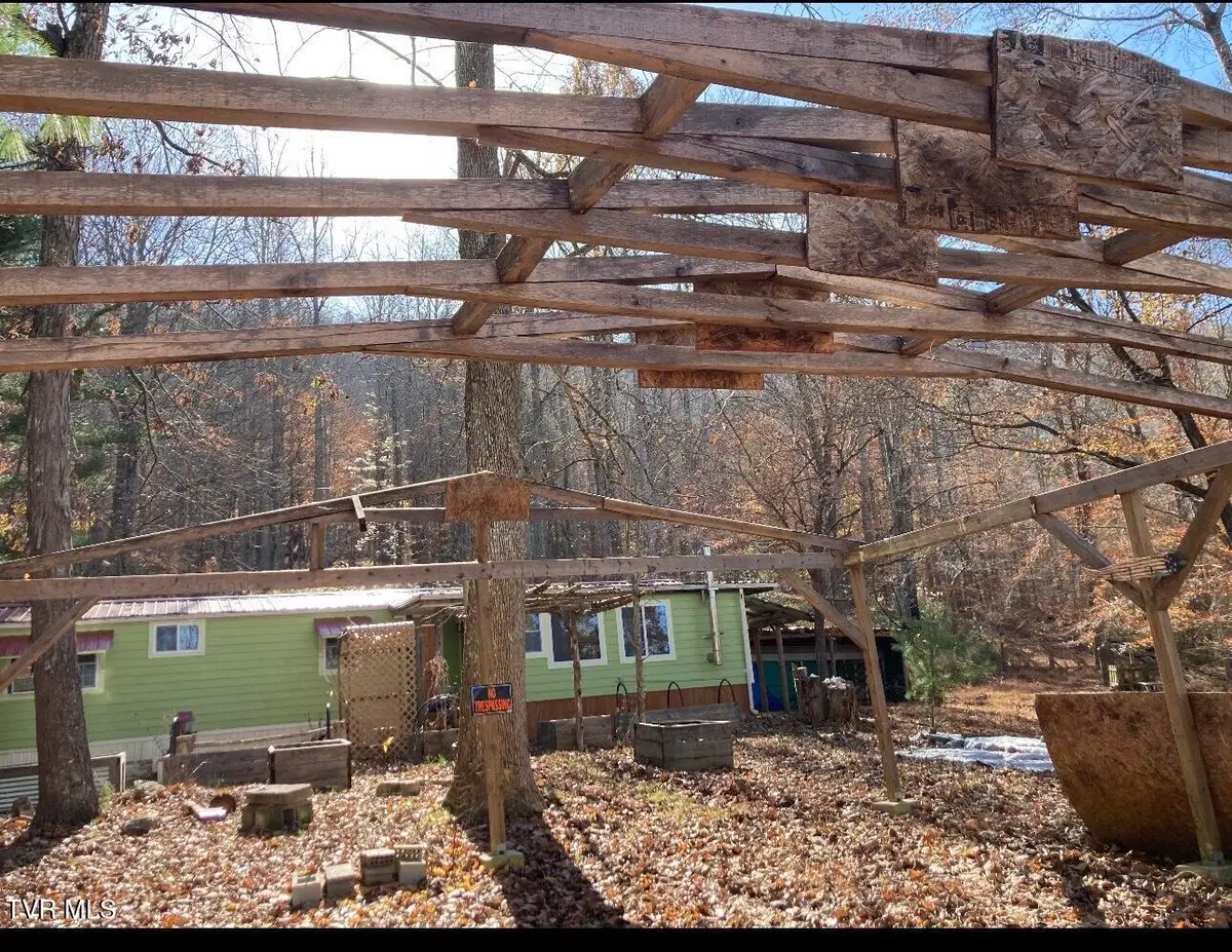 5384 Clinch Mountain Road, Eidson, TN 37731 - Image #1