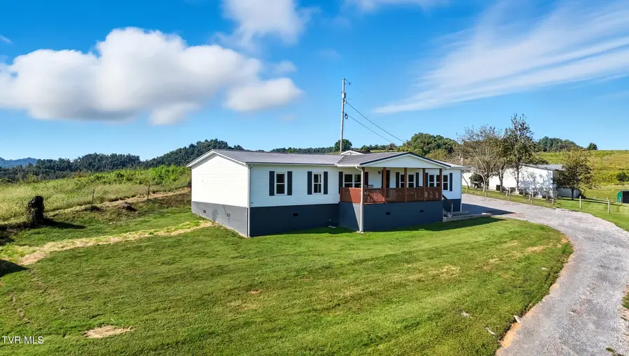 2886 Buffalo Hollow Road, Castlewood, VA 24224 - Image #3