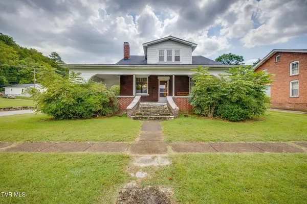204 Clinchfield Avenue, Erwin, TN 37650