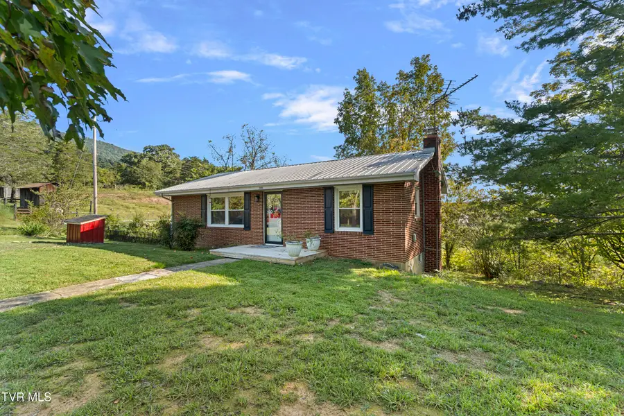 2395 Fodderstack Mountain Loop, Greeneville, TN 37745 - Image #3