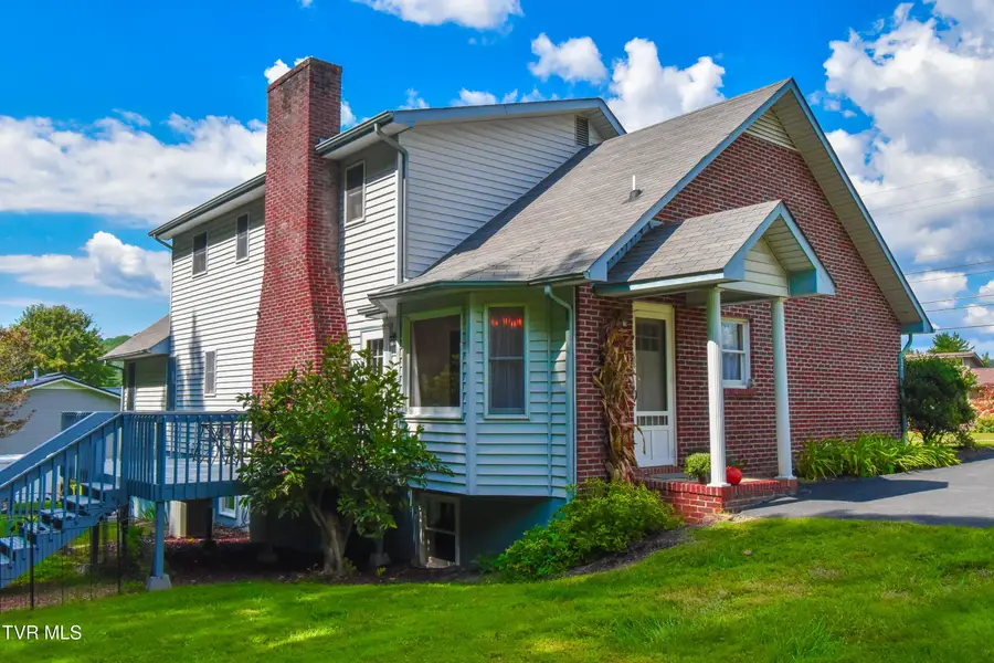 377 Overlook Drive, Blountville, TN 37617 - Image #2