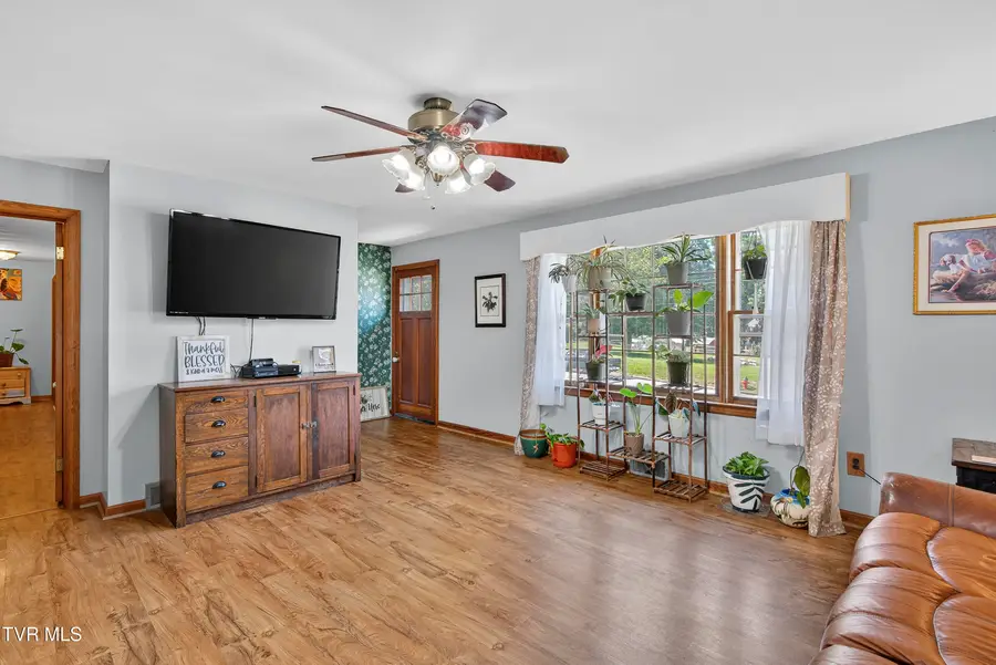 1348 Highland Drive, Marion, VA 24354 - Image #3