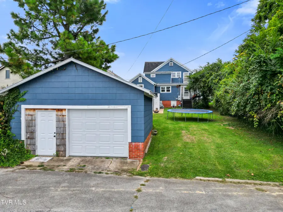 606 West Main Street, Greeneville, TN 37743 - #2