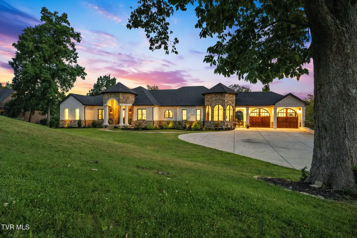 253 Forest Lane N, Blountville, TN 37617 - Image #1