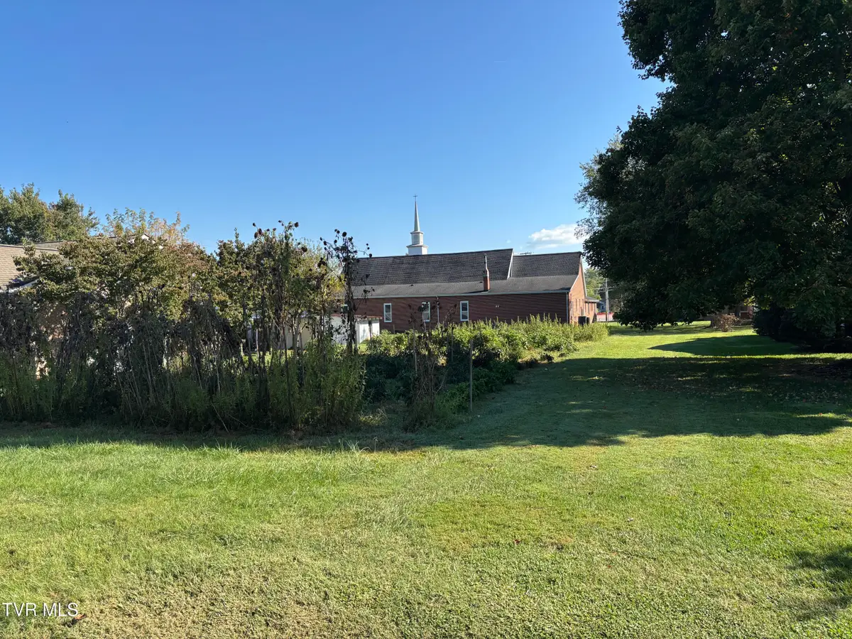 Address Withheld By Seller, Elizabethton, TN 37643 - Image #1