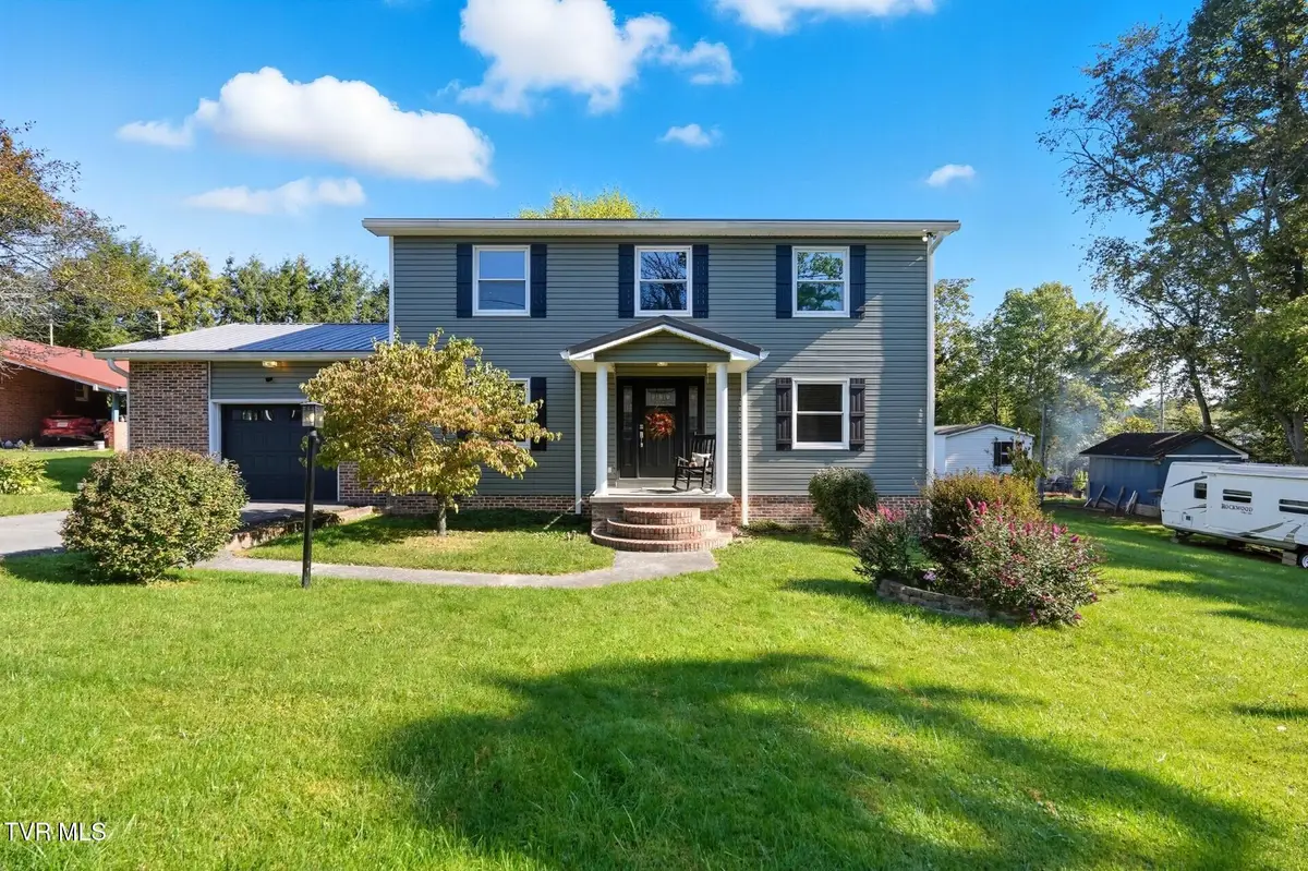 711 East Main Street, Wise, VA 24293 - #1