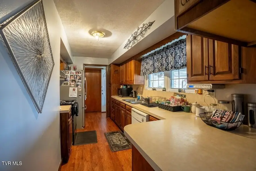 1530 Woodland Avenue, Kingsport, TN 37665 - #2