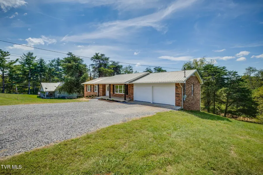 215 Dotson Lane, Church Hill, TN 37642 - Image #3
