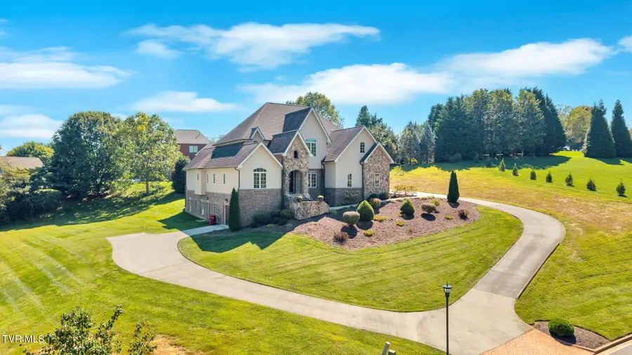 610 Magnolia Ridge Drive, Jonesborough, TN 37659 - Image #2