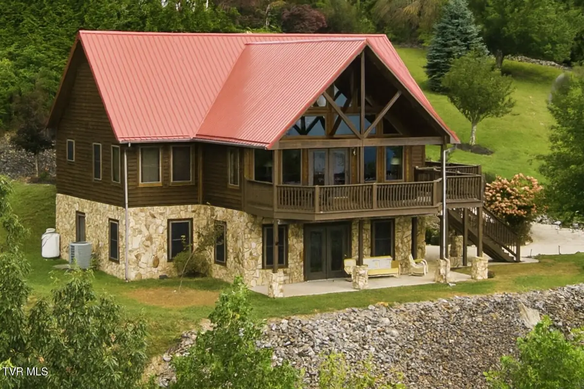 316 Reflections Pt Trail, Fancy Gap, VA 24328 - #1