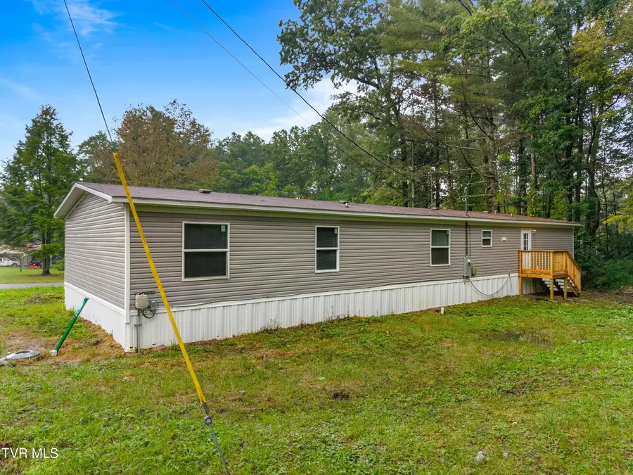 308 Mill Road, Wartburg, TN 37887 - Image #3