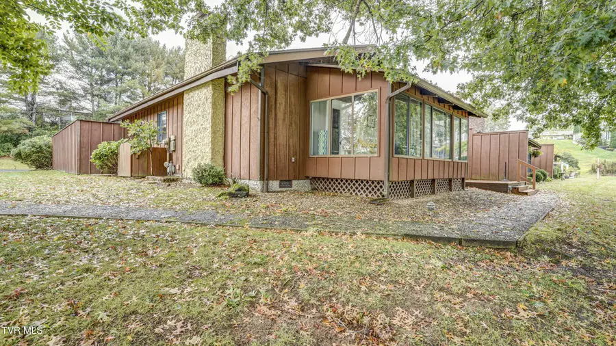 42 Wellington #42, Bristol, TN 37620 - Image #3