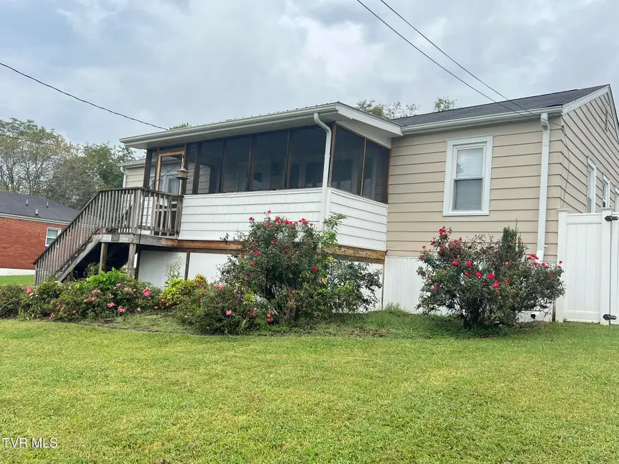 2461 Bradley Street, Bristol, VA 24201 - Image #2