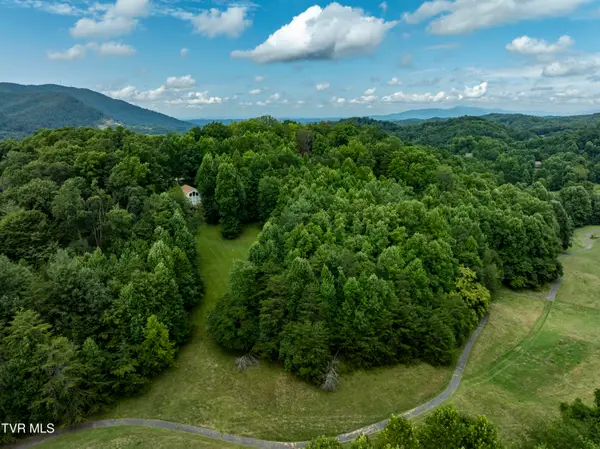 Tbd Golf Course Road, Unicoi, TN 37692