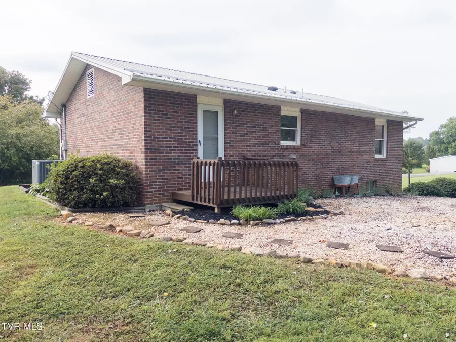 299 Stockyard Road, Telford, TN 37690 - Image #3