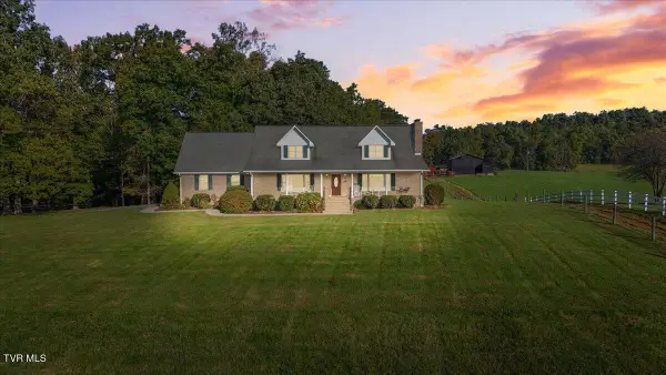 963 Main Street, Surgoinsville, TN 37873