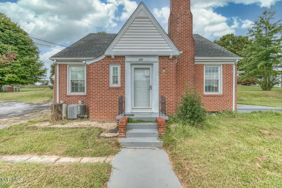 1021 West Main Street, Abingdon, VA 24210 - Image #1