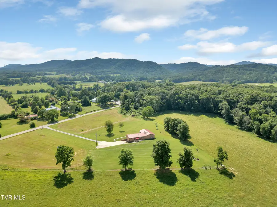10960 Lonesome Pine Trail, Bulls Gap, TN 37711 - Image #2