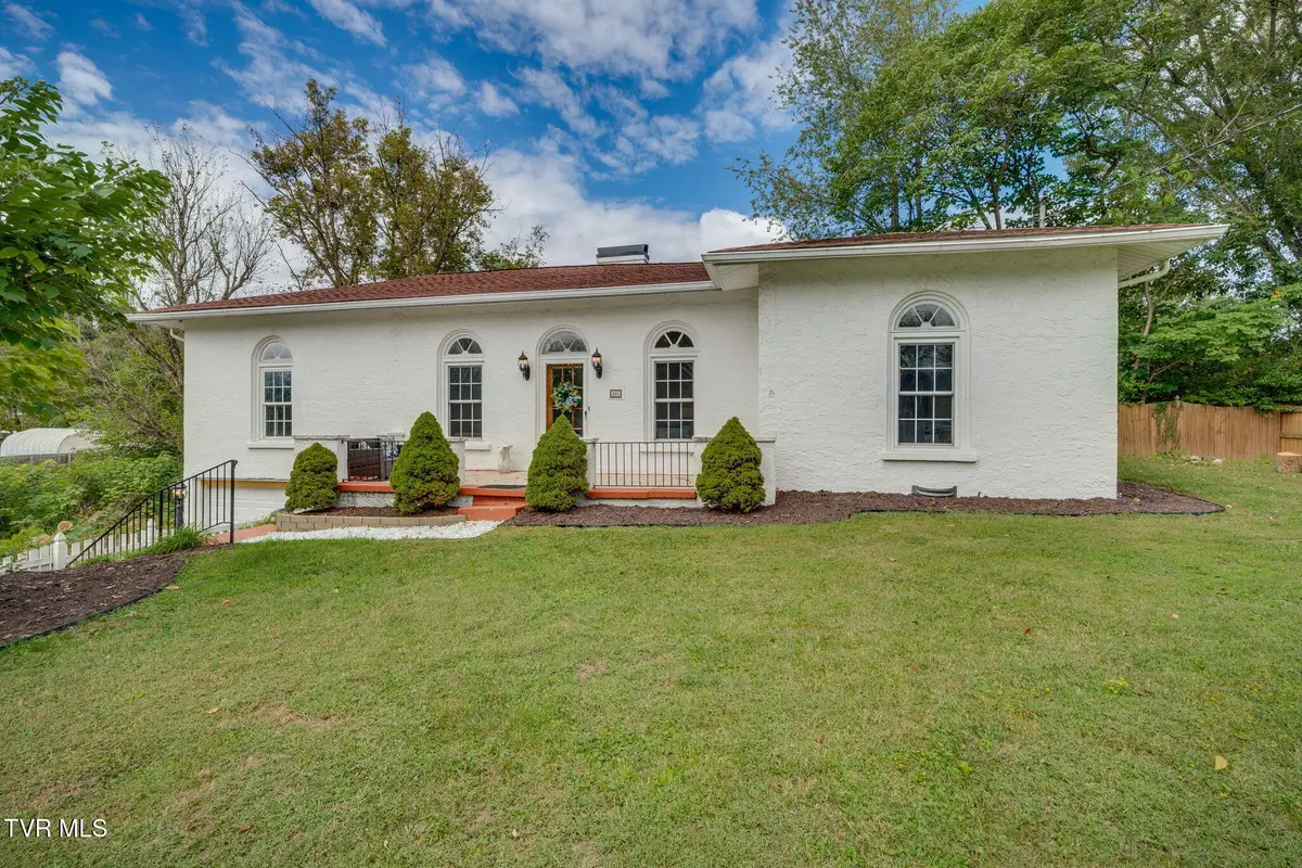 826 Polk Avenue, Johnson City, TN 37604 - Image #1
