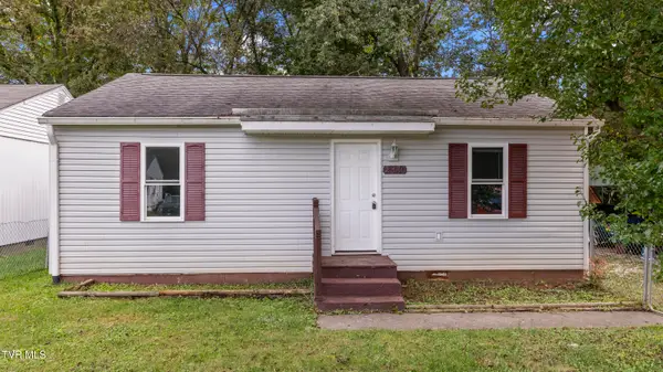 2380 Pennsylvania Avenue, Maryville, TN 37804