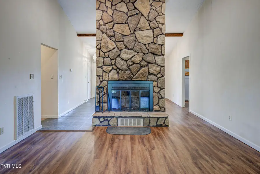 4 Haver Hill Court, Johnson City, TN 37604 - Image #3