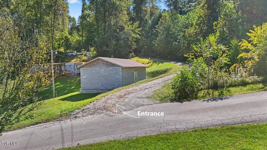 225 Russell Hill Road, Elizabethton, TN 37643 - Image #2