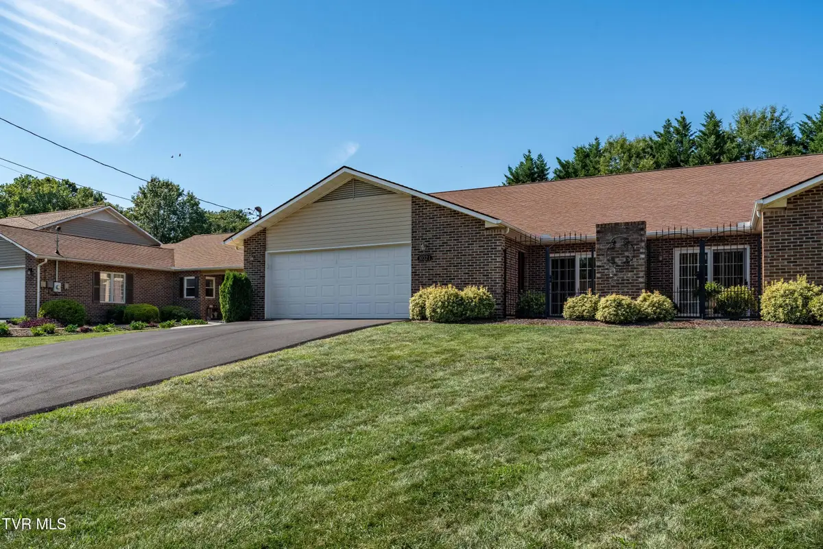 1032 Estate Drive #1, Johnson City, TN 37604 - Image #1