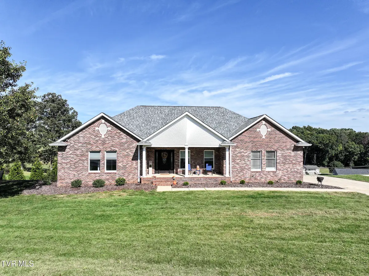 175 Golf Trace Drive, Greeneville, TN 37743 - Image #1