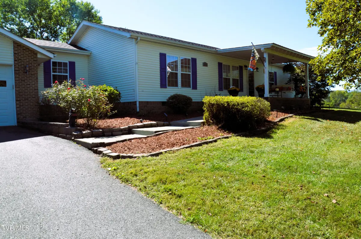 231 Pine Street, Butler, TN 37640 - Image #1