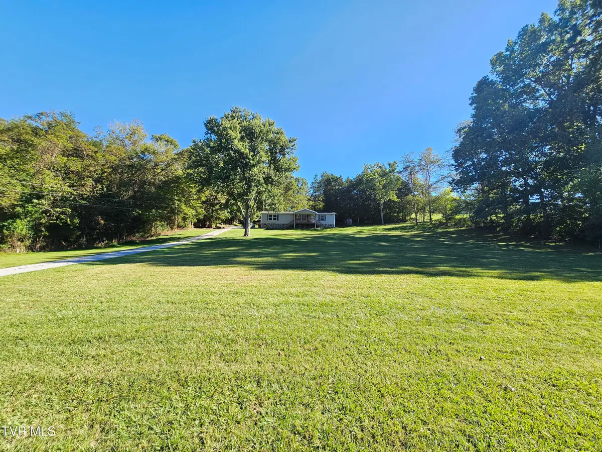 6575 Highway 131, Washburn, TN 37888 - Image #1